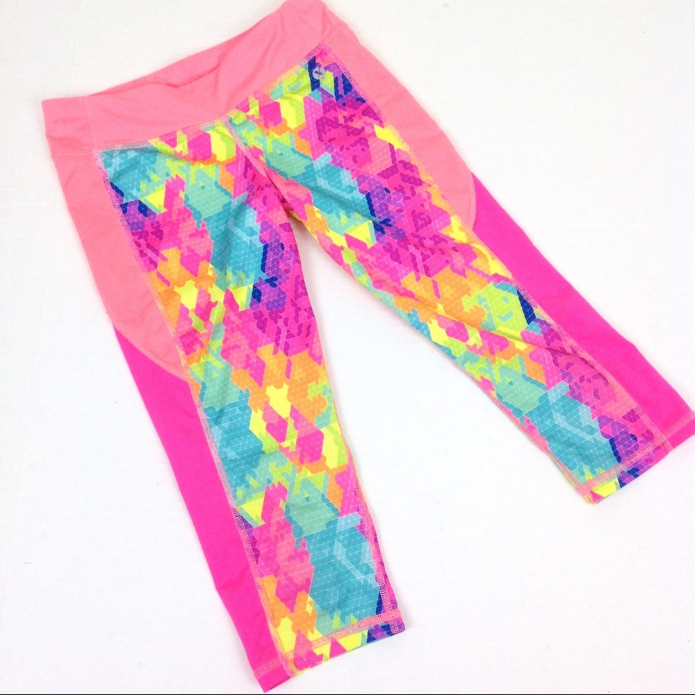 SOLD Xersion Girls Capri Leggings- N1082 - Picture 1 of 3